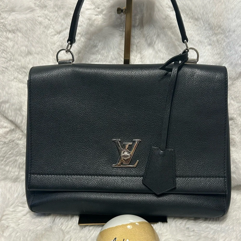 Louis Vuitton Black‎ Calfskin LockMe